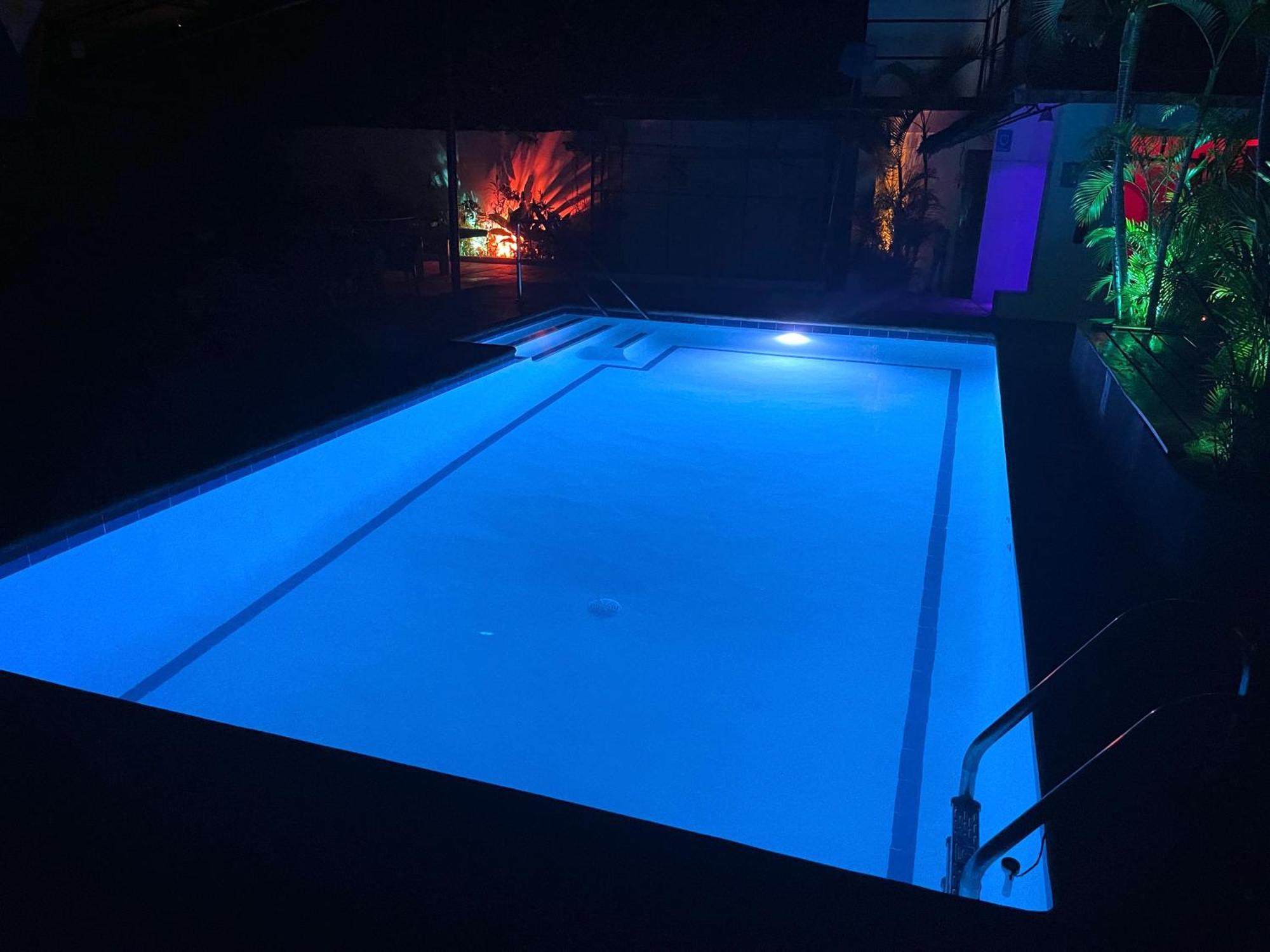 Parrot Resort Moalboal Kültér fotó